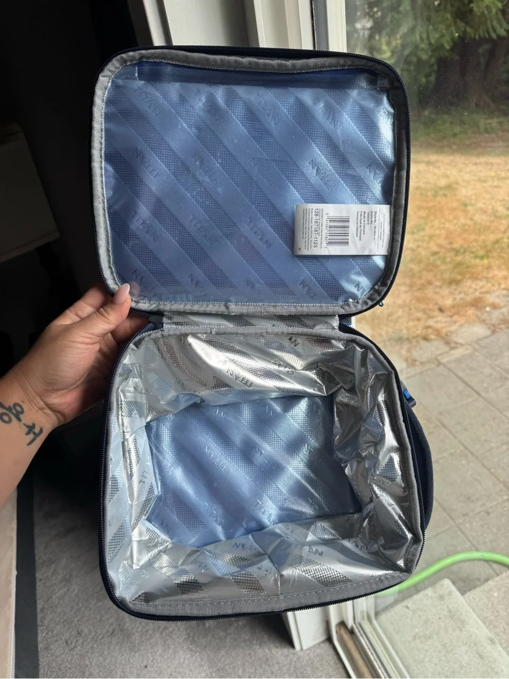 Titan Expandable Navy Blue Travel lunch Organizer Bag